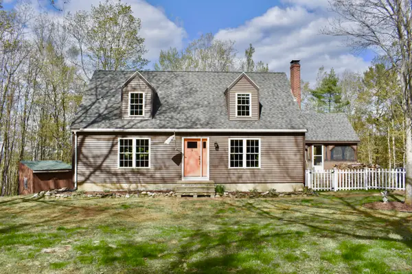 319 N Raymond Road, Raymond, ME 04071