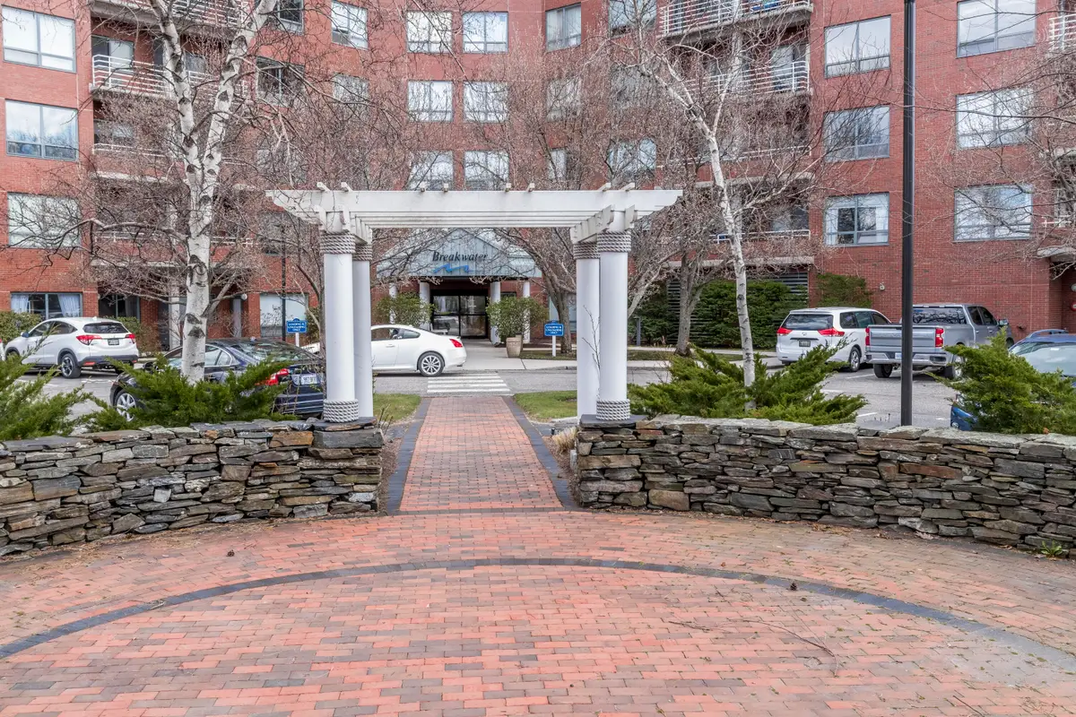 148 Breakwater Drive #807, South Portland, ME 04106 - #1