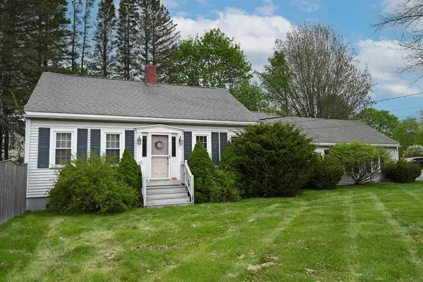 4 Harrison Avenue, Orrington, ME 04474
