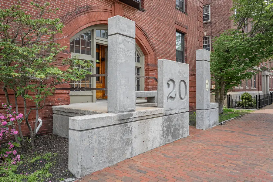 20 West Street #3, Portland, ME 04102 - #3