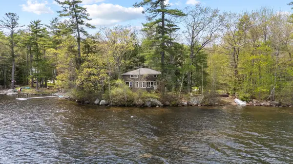 128 Vista Drive, Windham, ME 04062