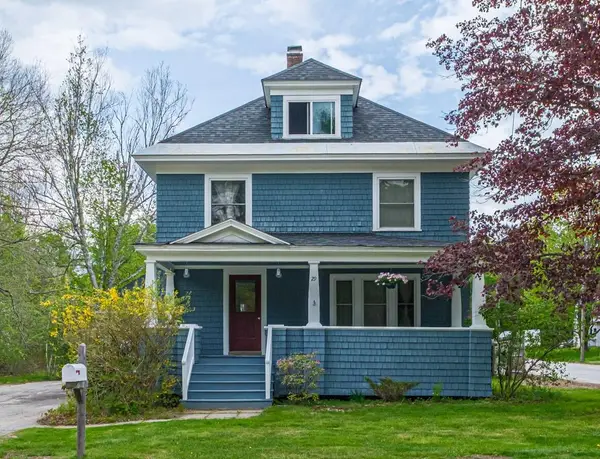 29 Pleasant Street, Norway, ME 04268