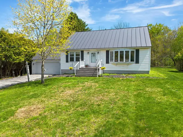 158 Bassett Road, Winslow, ME 04901