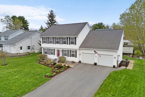 30 Bowdoin Drive, Brewer, ME 04412