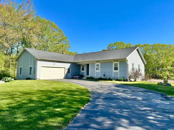 5 Melbourne Drive, Scarborough, ME 04074