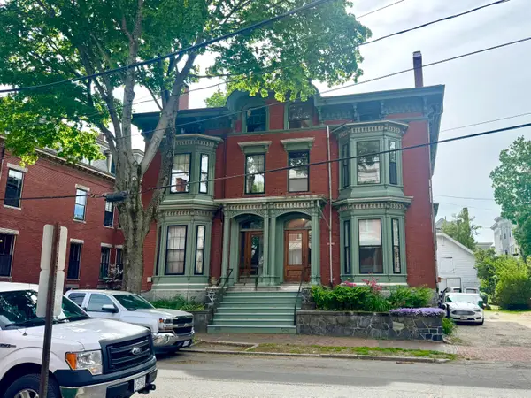 52 Carleton Street, Portland, ME 04102