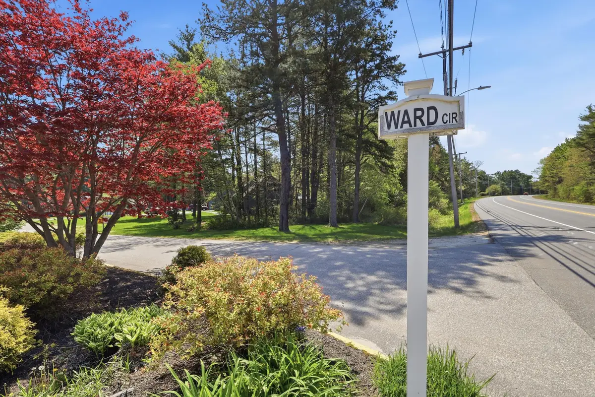 70 Ward Circle #70, Brunswick, ME 04011 - #1