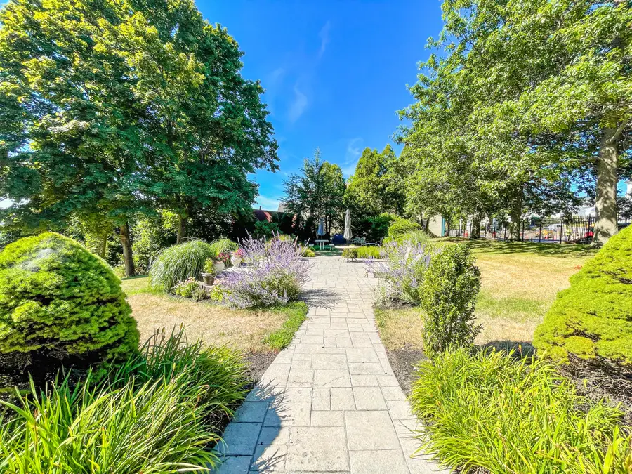45 Eastern Promenade #2H, Portland, ME 04101 - #3