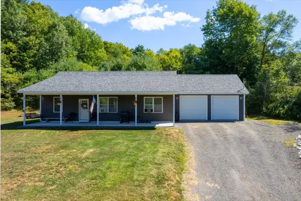 3 Dragon Fly Drive, West Gardiner, ME 04345