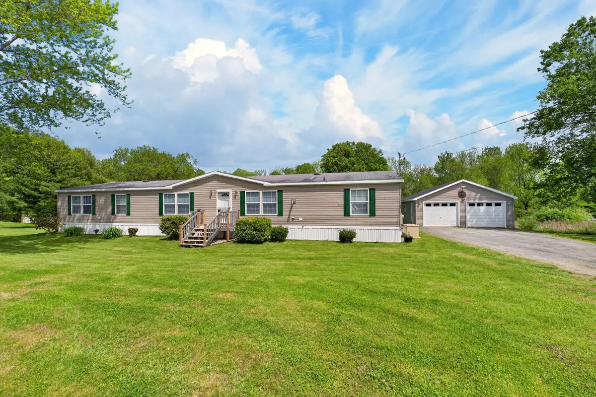15 Kelly Court, Sidney, ME 04330 - #1