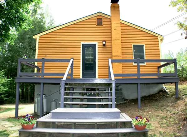 145 Linscott Road, North Berwick, ME 03906