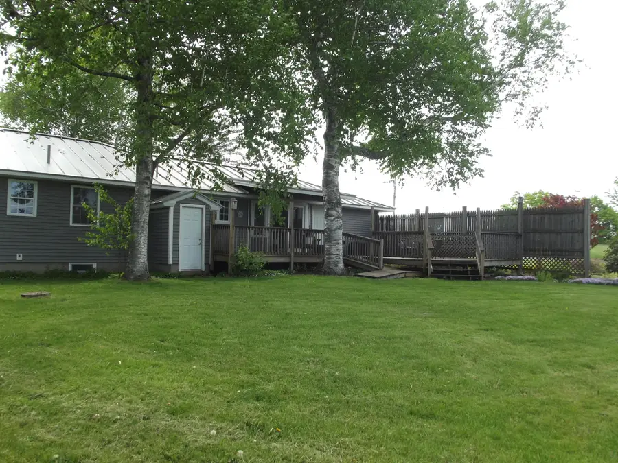 225 Skowhegan, Fairfield, ME 04937 - #2
