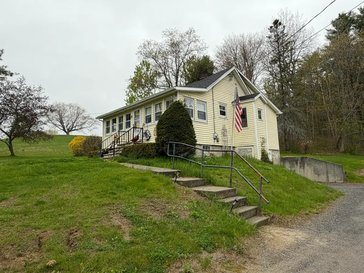 39 Capen Road, Gardiner, ME 04345 - #1