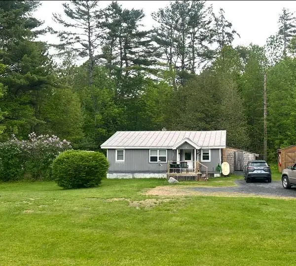465 Skowhegan Road, Norridgewock, ME 04957