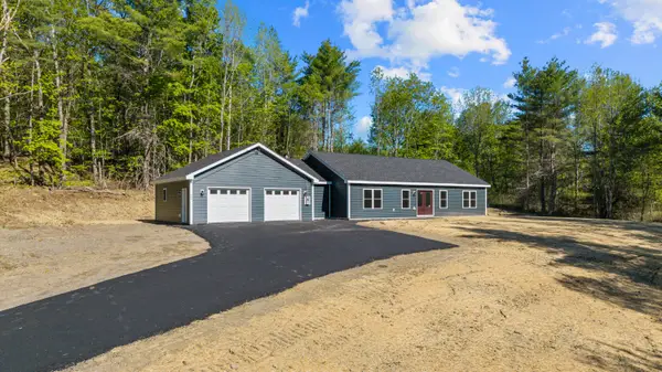 940 Webber Pond Road, Vassalboro, ME 04989