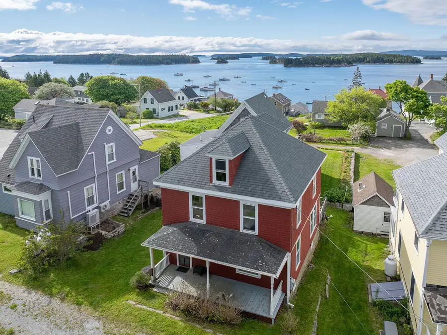 8 Pleasant Street, Stonington, ME 04681 - #2