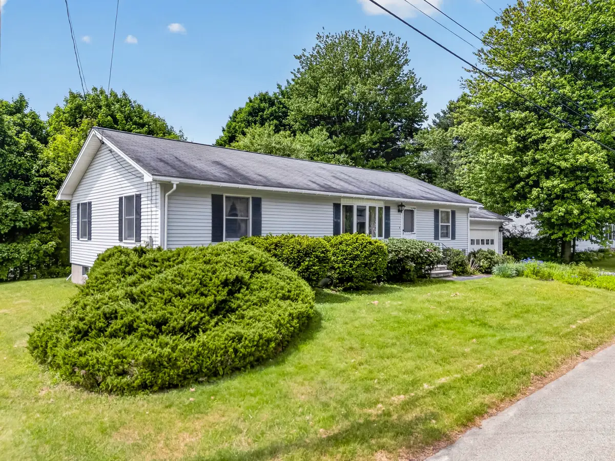 15 Owen Street, Lewiston, ME 04240 - #1