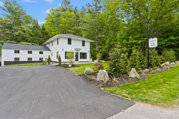 65 Middle Road, Falmouth, ME 04105