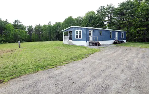 21 Rosie Lane, Pittston, ME 04345