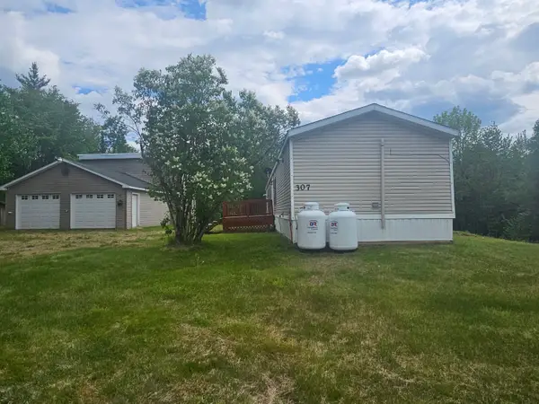 307 E Ridge Road, Greenbush, ME 04418