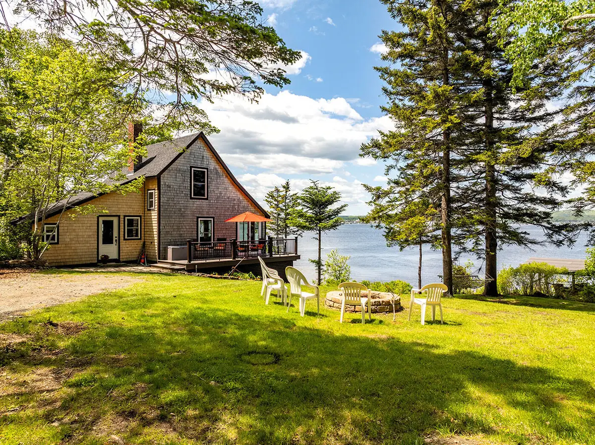8 Chara Lane, Owls Head, ME 04854 - #1