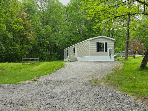 925 Brunswick Road, Richmond, ME 04357