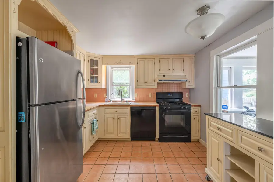 53 Linden Street, Bangor, ME 04401 - #3
