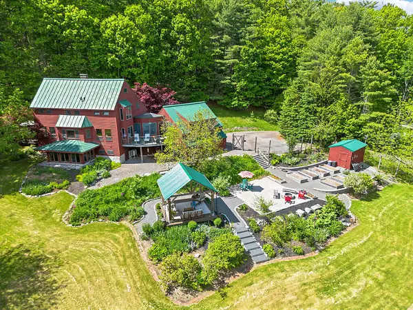 12 Perkins Lane, Hallowell, ME 04347