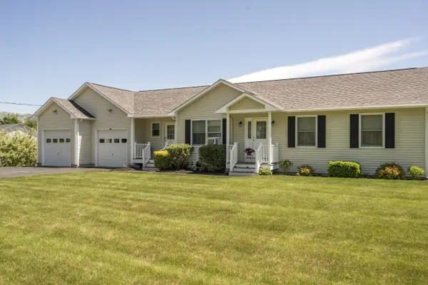 192 Depot Road #1(A), Belgrade, ME 04917
