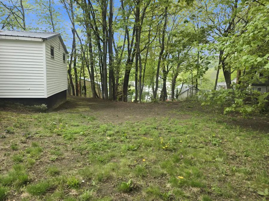11 Woodland Avenue, Mexico, ME 04257 - #3