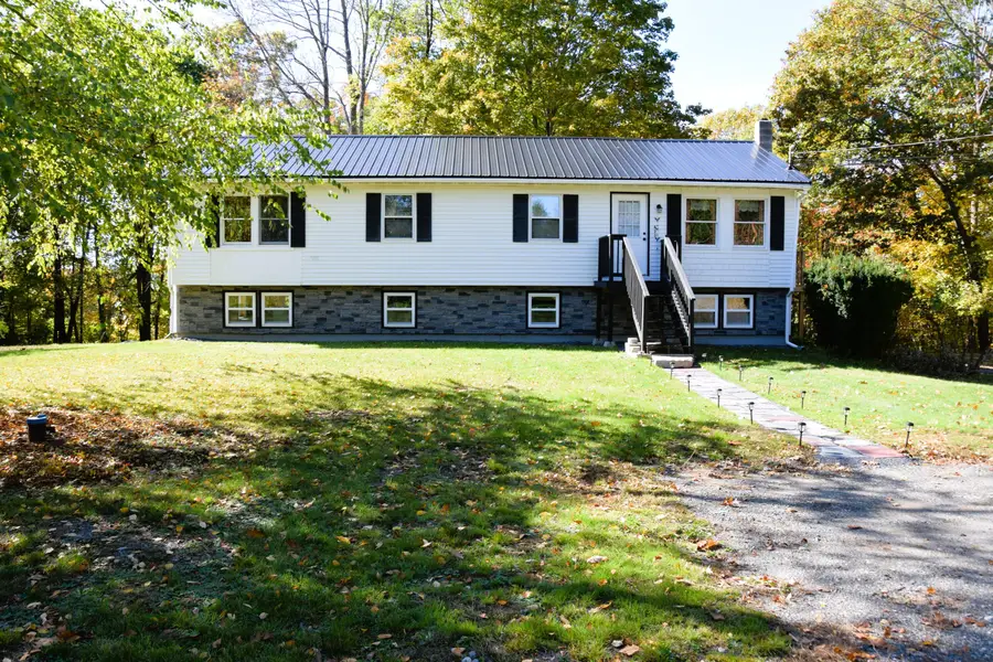 423 E River Road, Skowhegan, ME 04976 - #2