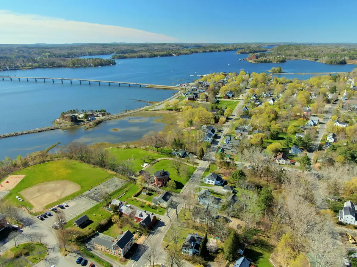 56 Federal Street, Wiscasset, ME 04578 - #1