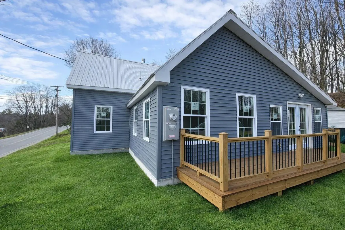 129 Town Farm Road, Farmington, ME 04938 - #1
