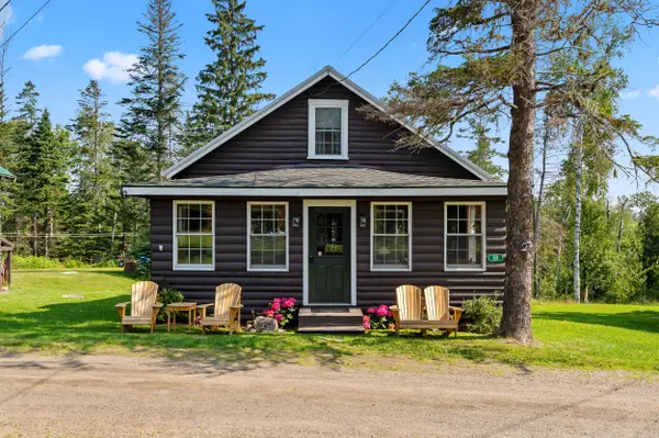 84 Manor Drive, Rangeley, ME 04970