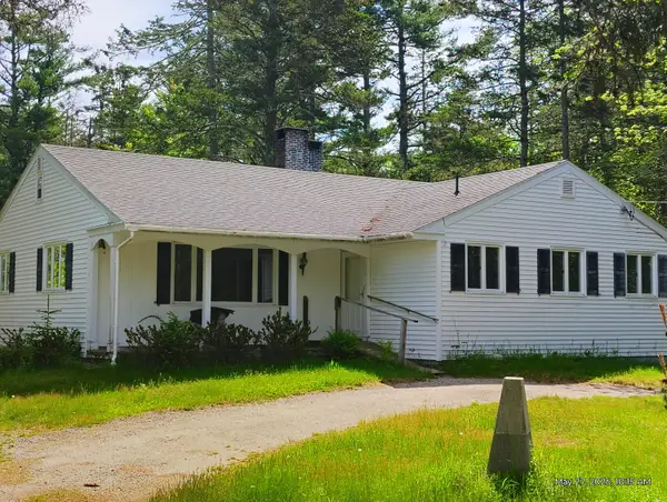 536 Point Road, Hancock, ME 04640