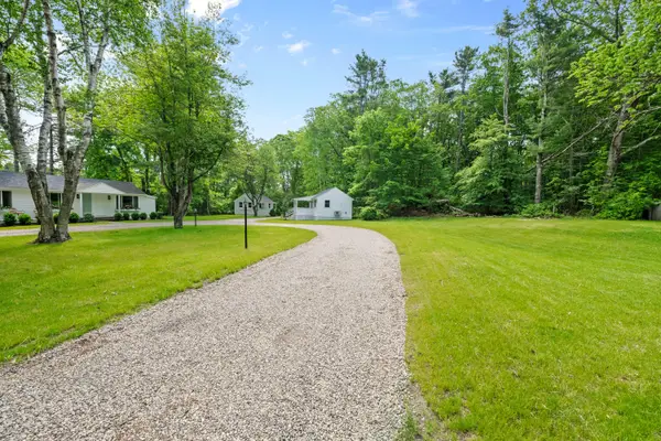 11 Wildes District Road, Kennebunkport, ME 04046