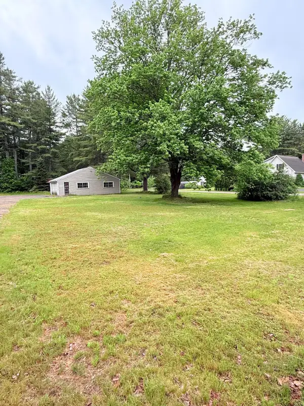 84 Jenkins Road, Saco, ME 04072