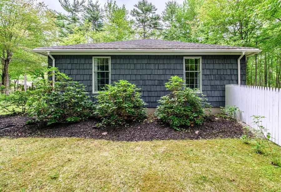 28 Woodhaven Drive, Kennebunk, ME 04043 - #3