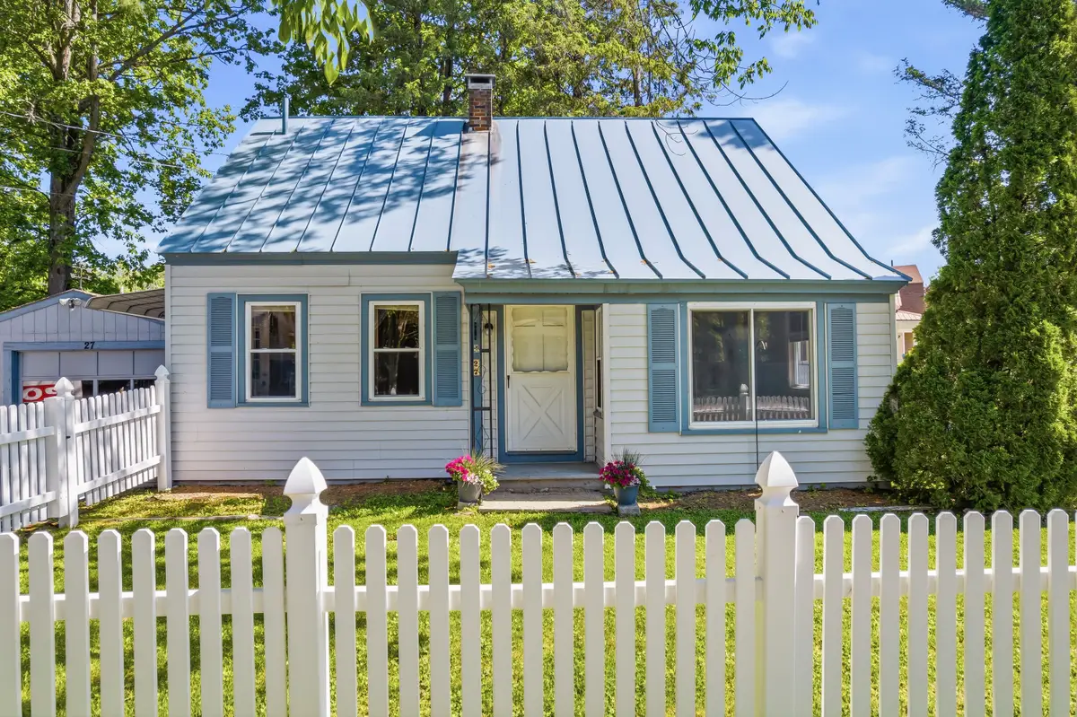 27 Edgemont Avenue, Waterville, ME 04901 - #1