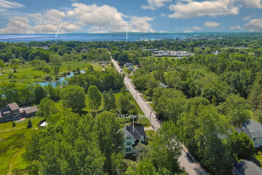 219 Cedar Street, Rockland, ME 04841 - #3