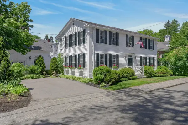 4 Elm Street, Kennebunkport, ME 04046