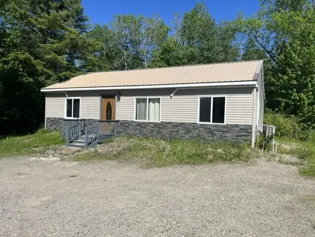 595 Main Street, Lincoln, ME 04457 - #1