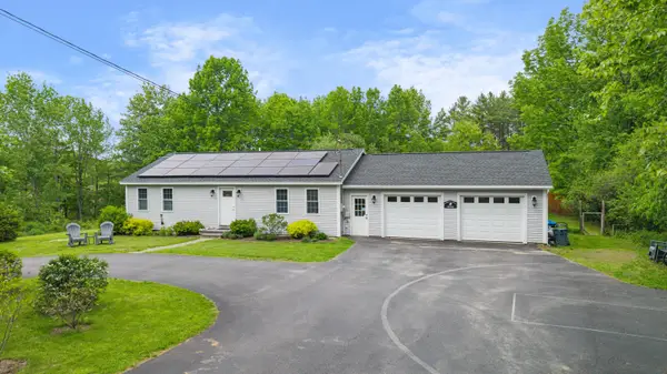 11 Ryder Road, Farmingdale, ME 04344