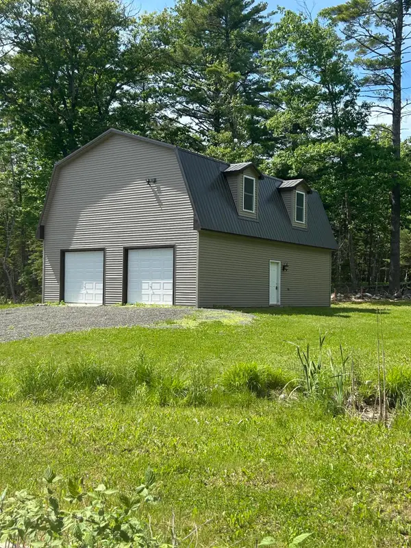 183 Royal Pines Lane, Burnham, ME 04922