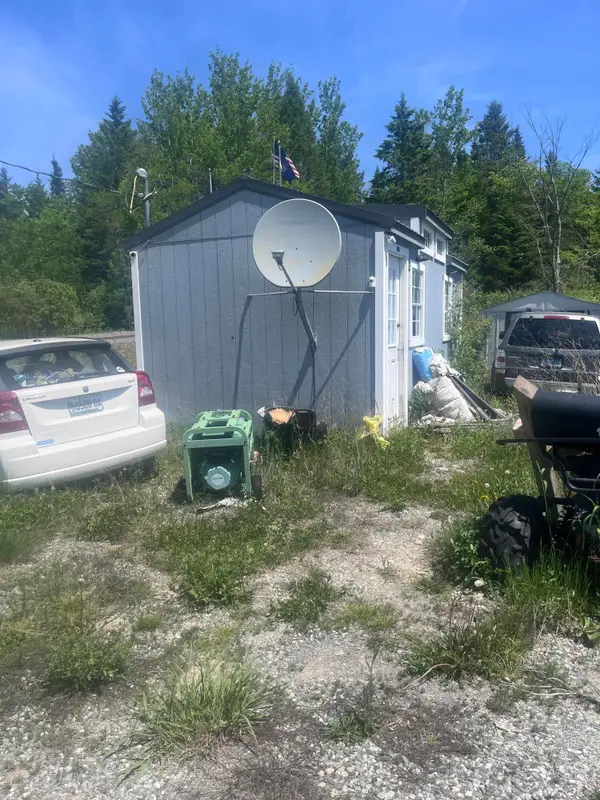 Address Withheld By Seller, Silver Ridge Twp, ME 04776