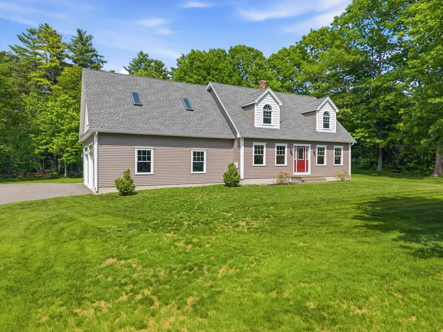 32 Beechwood Drive, Topsham, ME 04086 - #3