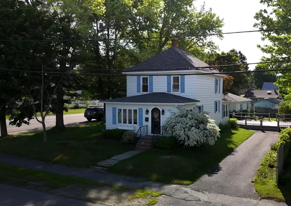 5 Cone Street, East Millinocket, ME 04430