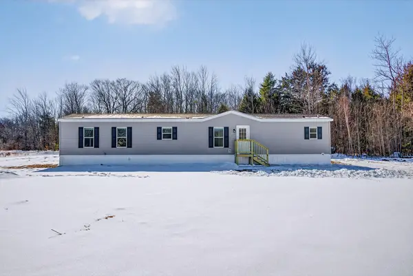 Address Withheld By Seller, Sidney, ME 04330