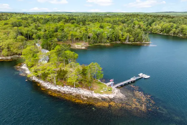 16 Bremen Long Island, Bremen, ME 04551