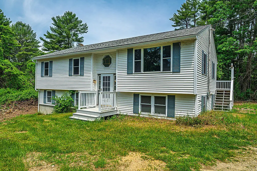 11 E Rocky Hill Road Ne, York, ME 03909 - #1